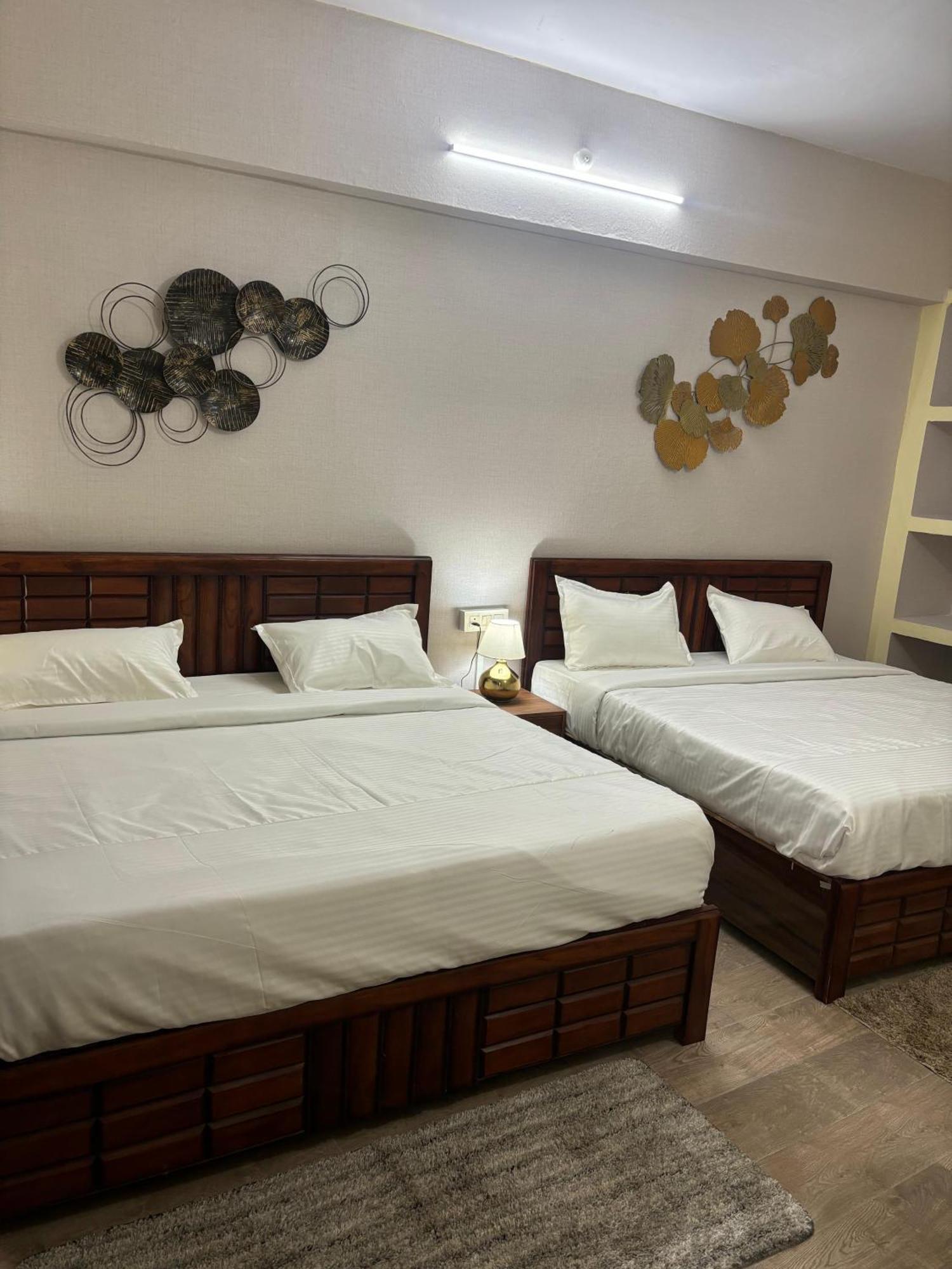 Amara Homestays Prayagraj Extérieur photo