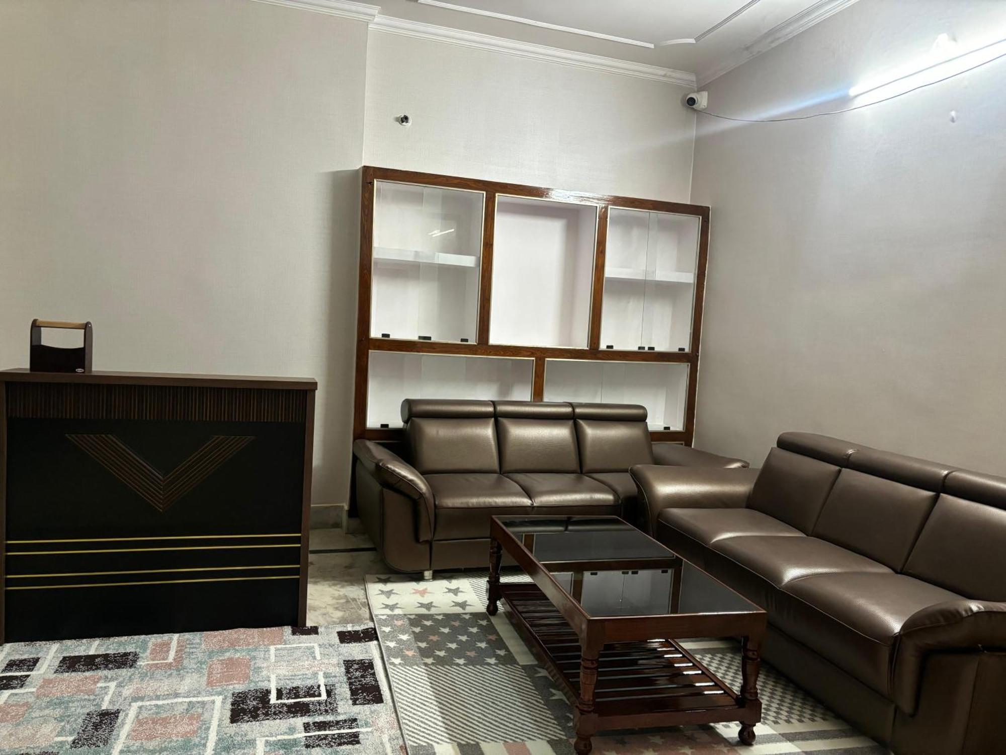 Amara Homestays Prayagraj Extérieur photo